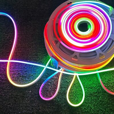 MANGUEIRA NEON RGB 110V E 220V- METRO